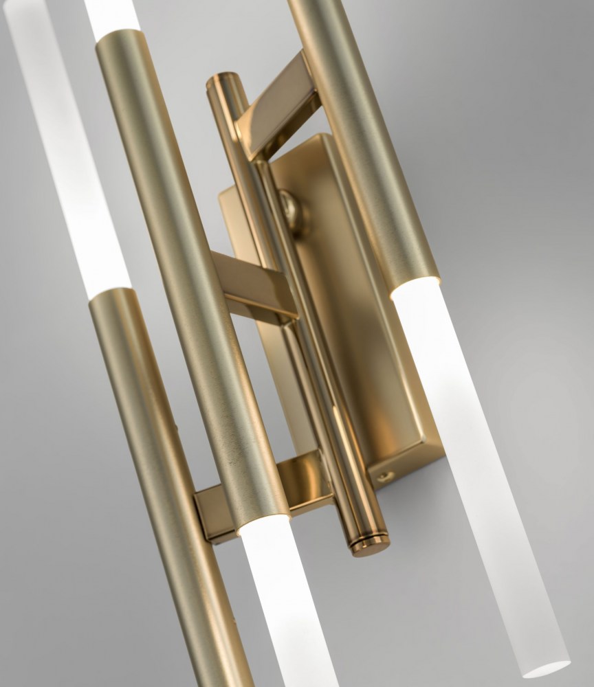 wall-light-detail-2000x2314